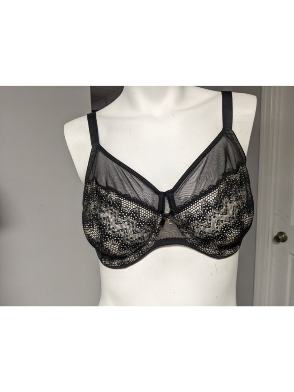 Chantelle Revele Moi Perfect Fit Underwire Bra Size 34 DDDD New No Tags !! - Picture 5 of 5
